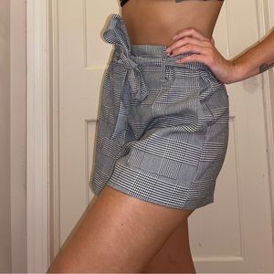 ZARA cute plaid tie shorts